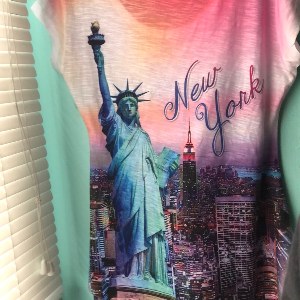 New York tee - Picture 2 of 3